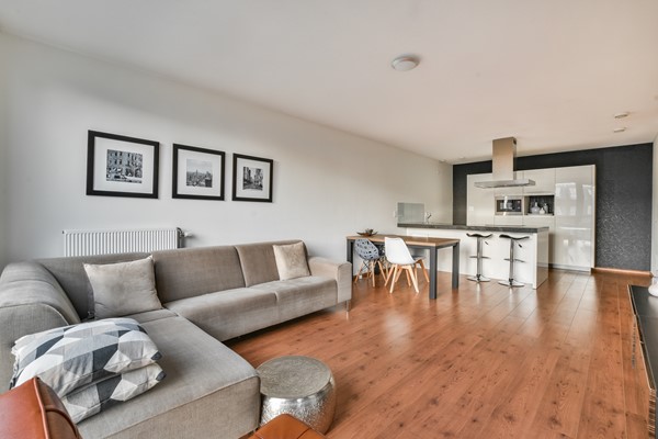 Medium property photo - Franz Zieglerstraat 146, 1087 HN Amsterdam